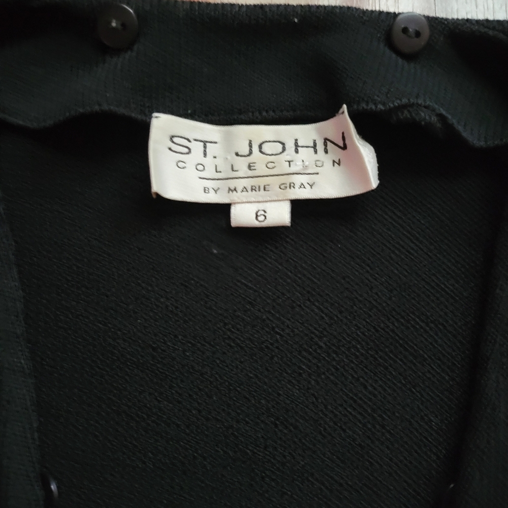 ST. JOHN knit blazer - Picture 2 of 7